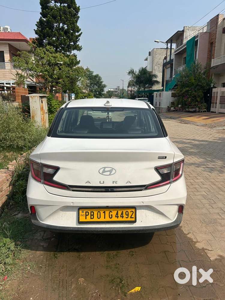 Hyundai Aura 2026 Cng & Hybrids 8000 Km Driven