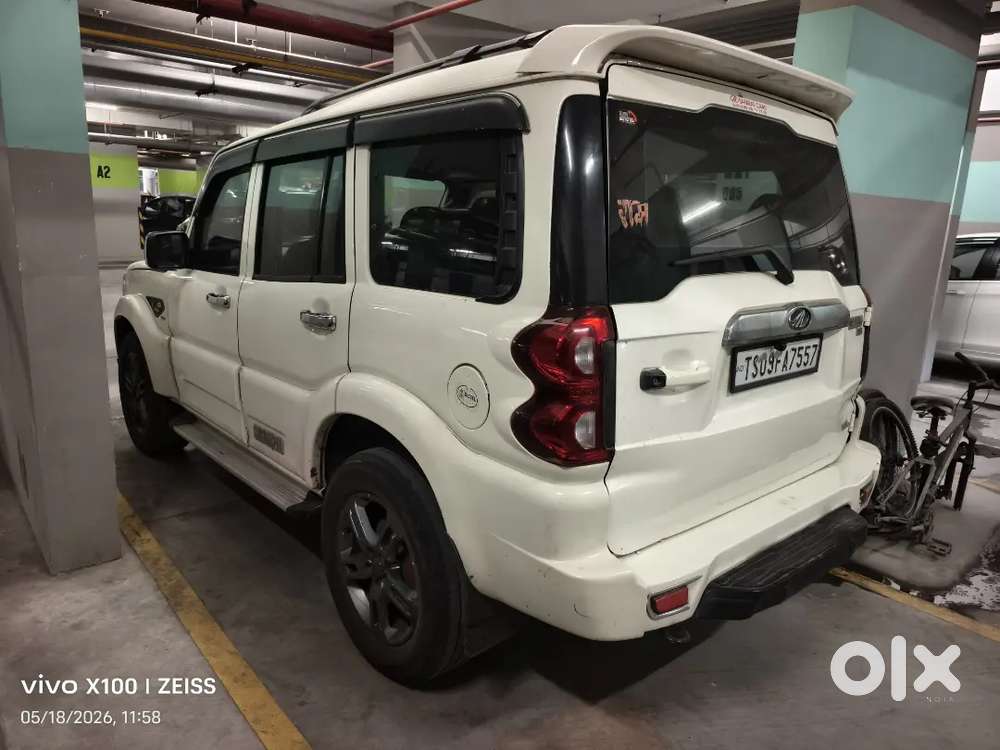Mahindra Scorpio 2018 Diesel Well Maintained