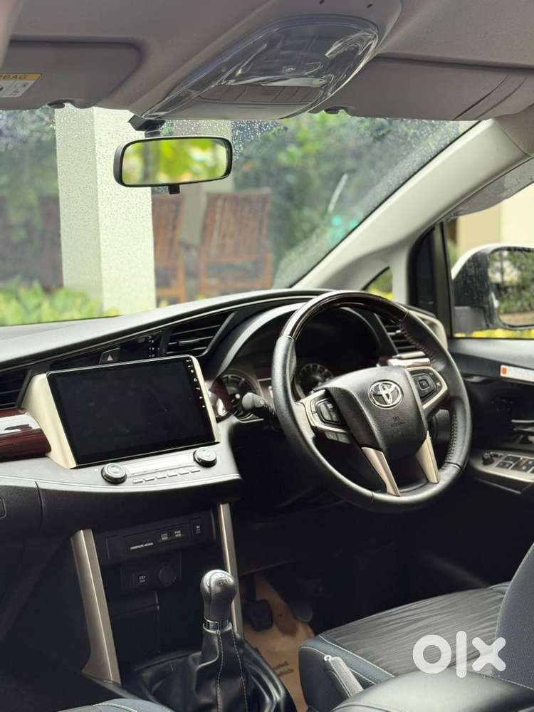 Toyota Innova Crysta 2.4 V 7 Str, 2023, Diesel
