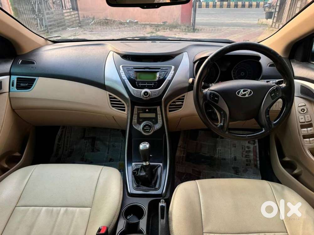 Hyundai Elantra 1.6 Sx Option, 2013, Petrol