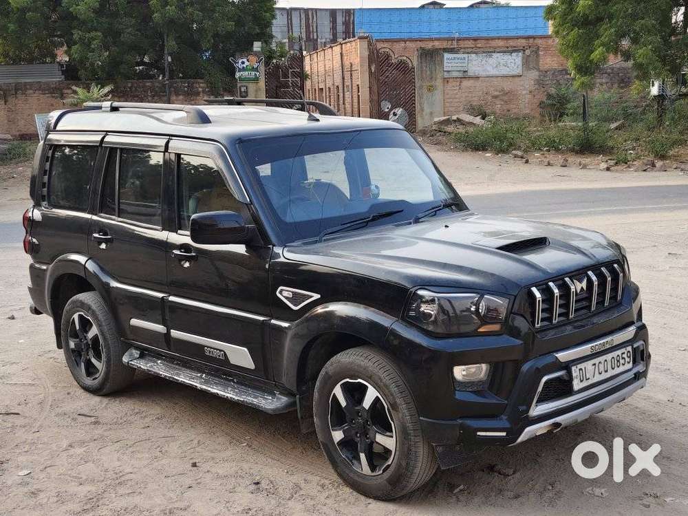 Mahindra Scorpio S10, 2017, Diesel