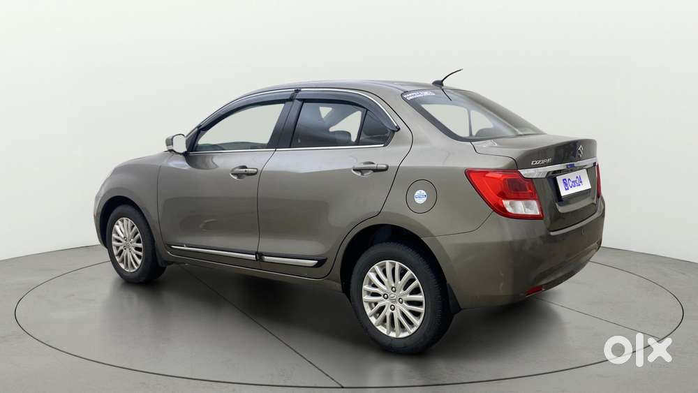 Maruti Suzuki Swift Dzire Amt Zxi, 2020, Petrol