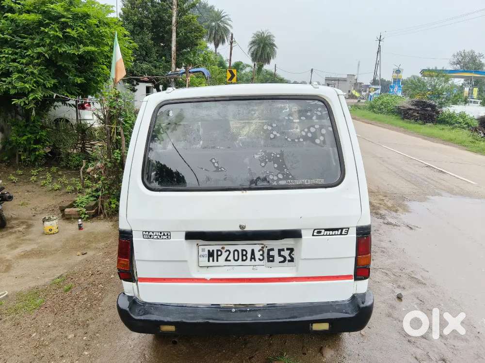 Maruti Suzuki Omni 2012
