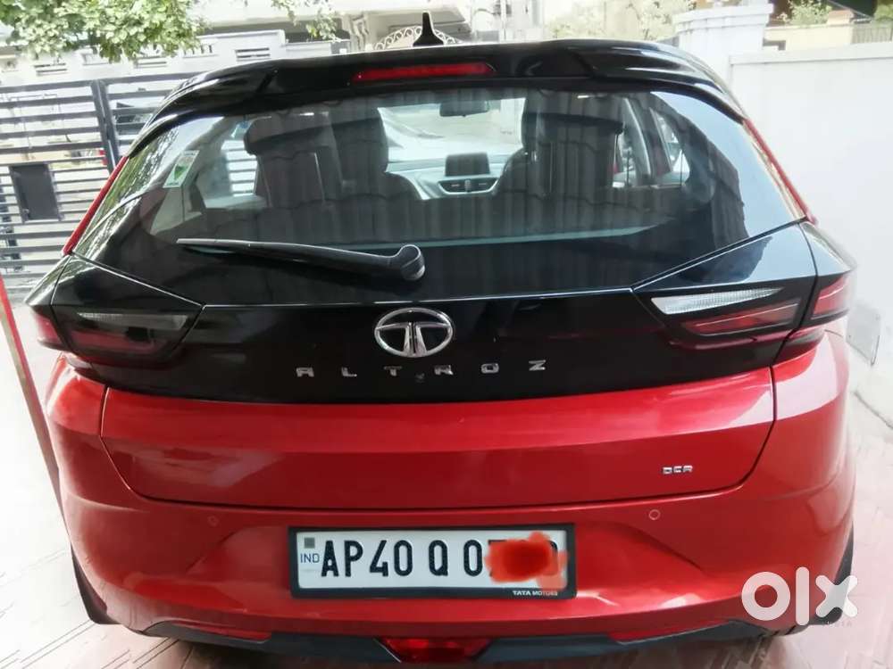 Tata Altroz 2023 Petrol 90600 Km Driven
