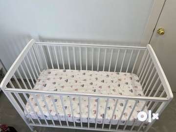 Tilam baby outlet cot