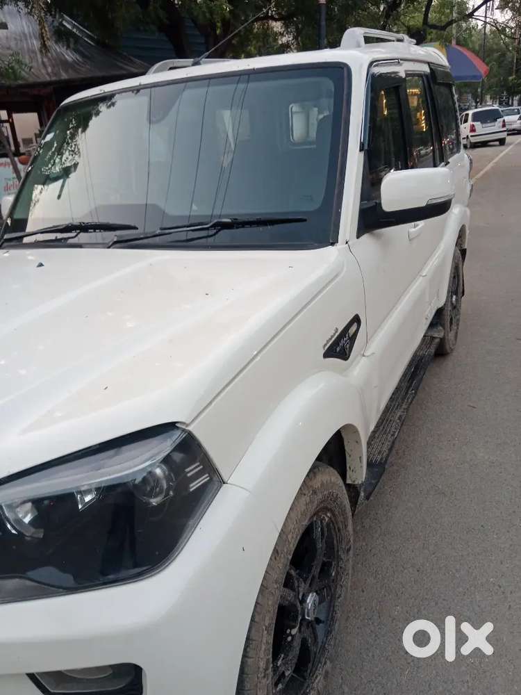 Mahindra Scorpio 4wd 2016