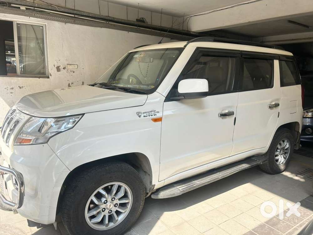 Mahindra Tuv 300 2016 Diesel Well Maintained