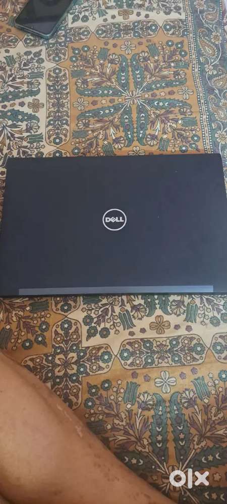 Dell latitude i7 laptop, 500 gb nvme Memory, 16gb Ram, charger, excell