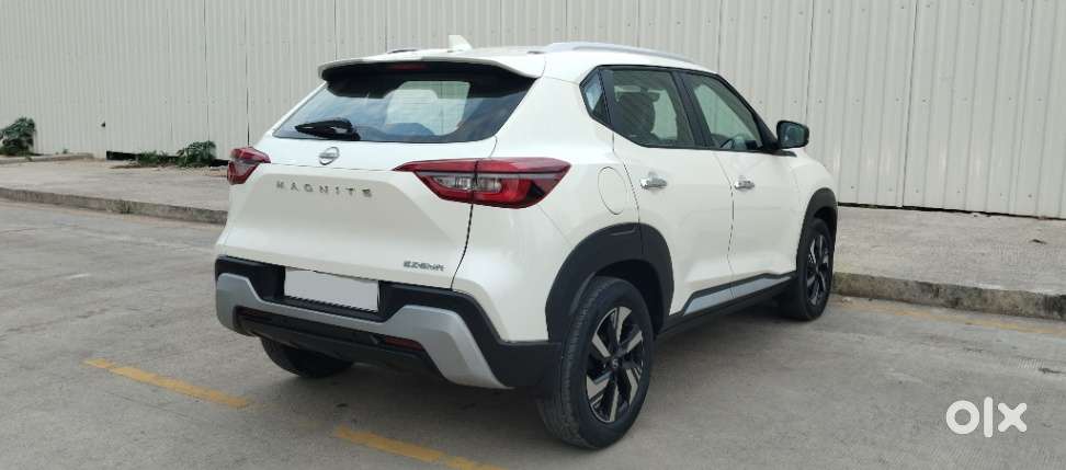 Nissan Magnite Tekna Ez Shift, 2025, Petrol