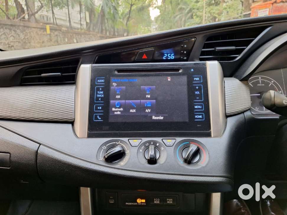 Toyota Innova Crysta 2.4 G Mt 7 Str, 2019, Diesel