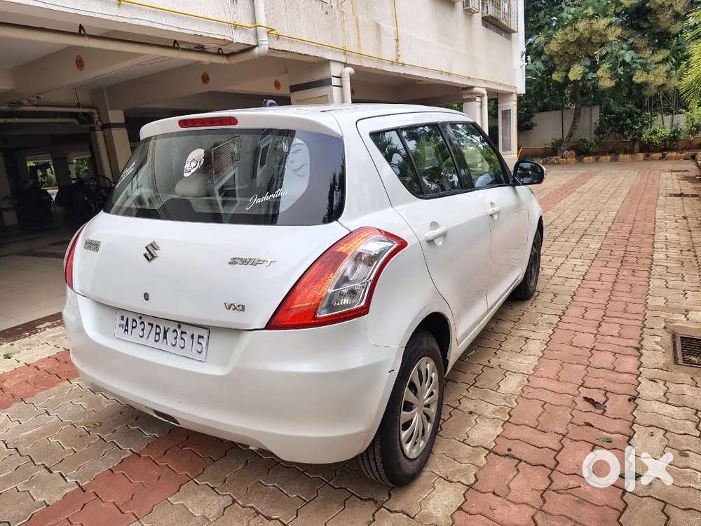 Maruti Suzuki Swift 2012 Petrol In Good Condition, Well Maintained