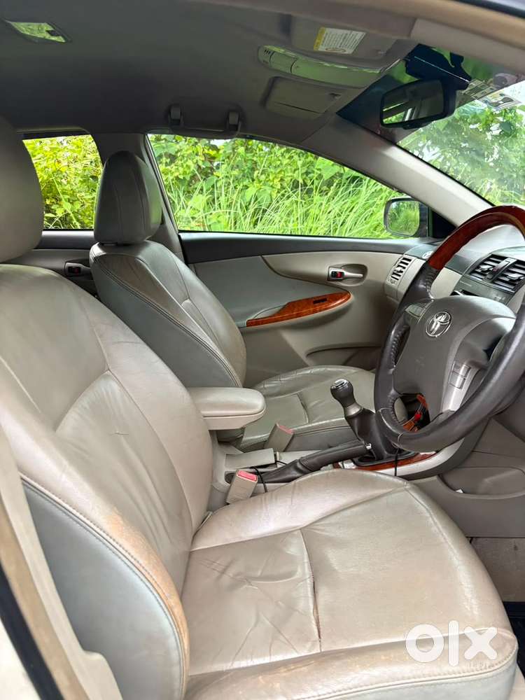 Toyota Corolla Altis 2009 Petrol