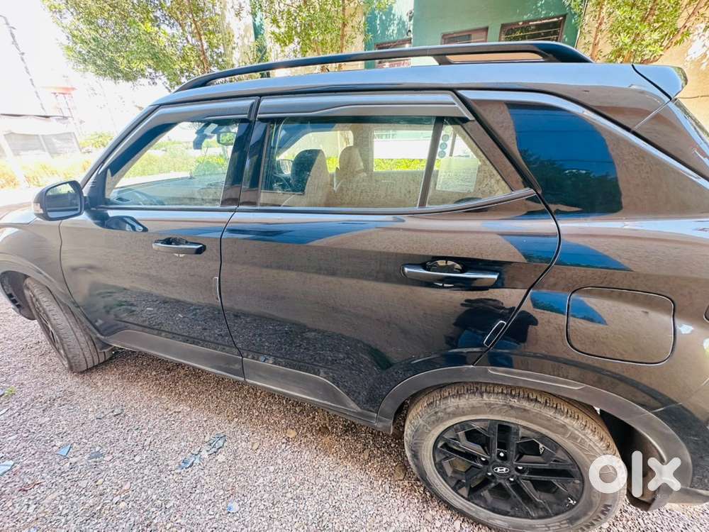 Hyundai New Venue 2023 Petrol Automatic 55000 Km Driven