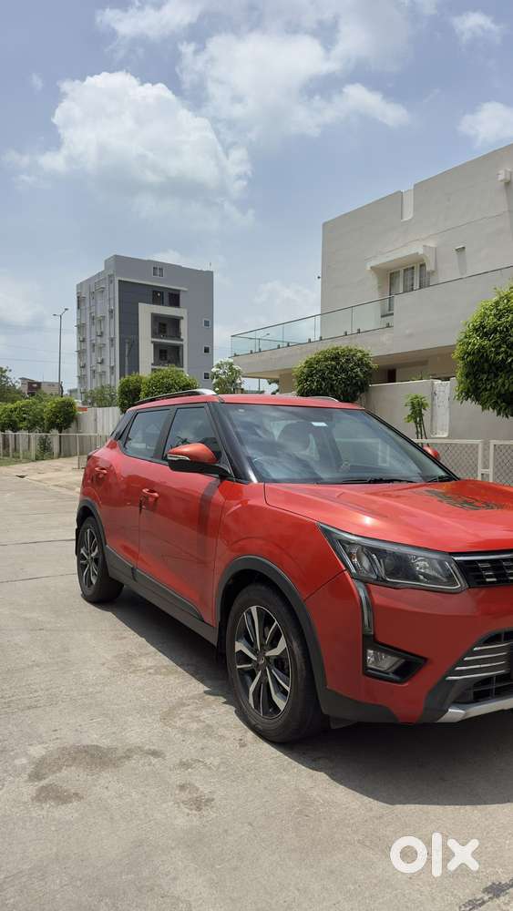 Mahindra Xuv300 W8 Option, 2019, Petrol