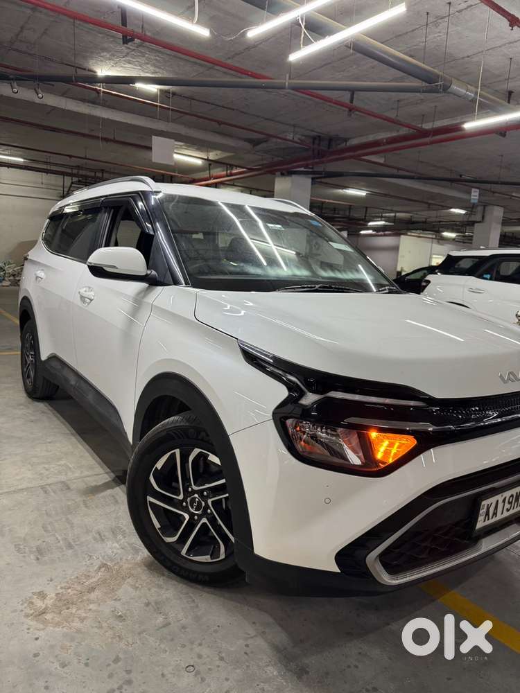 Kia Carens 2023 model