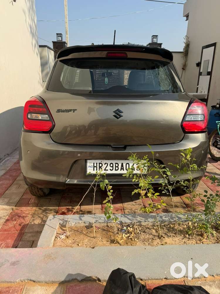 Maruti Suzuki New-gen Swift 2023 Petrol 42000 Km Driven