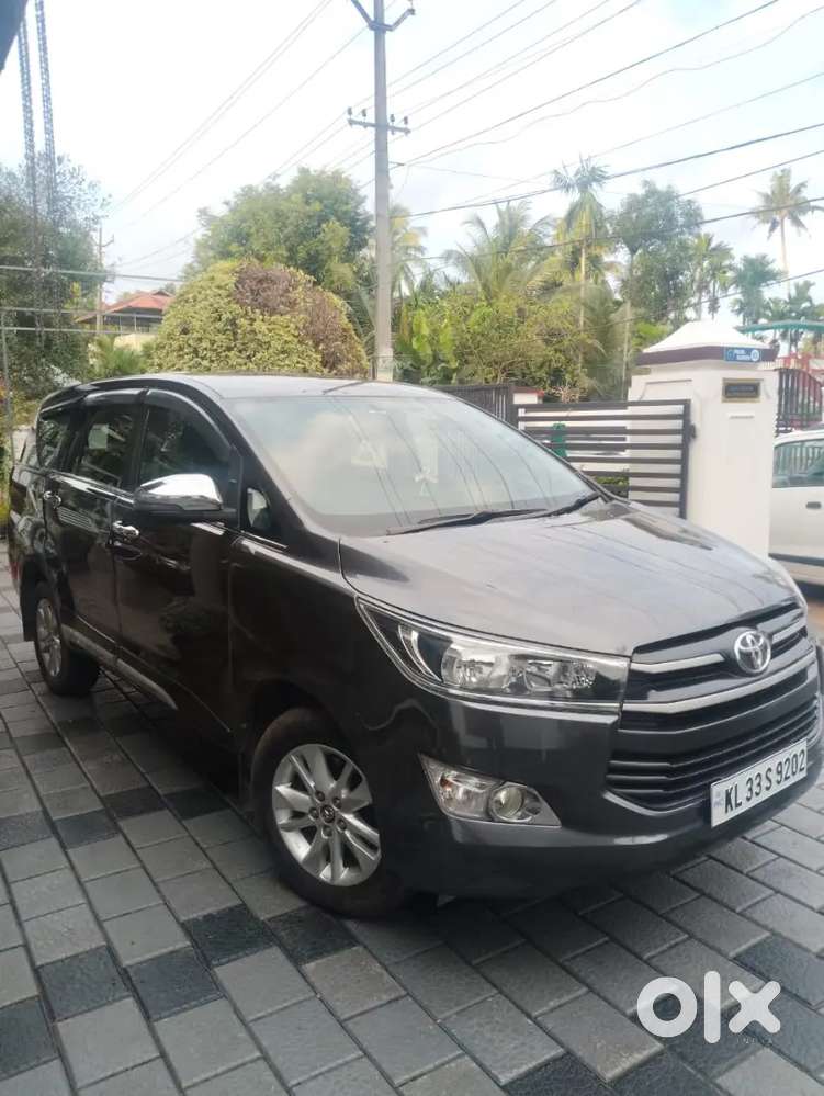 Toyota Innova Crysta 2.8 2018 Last. Cruise Control