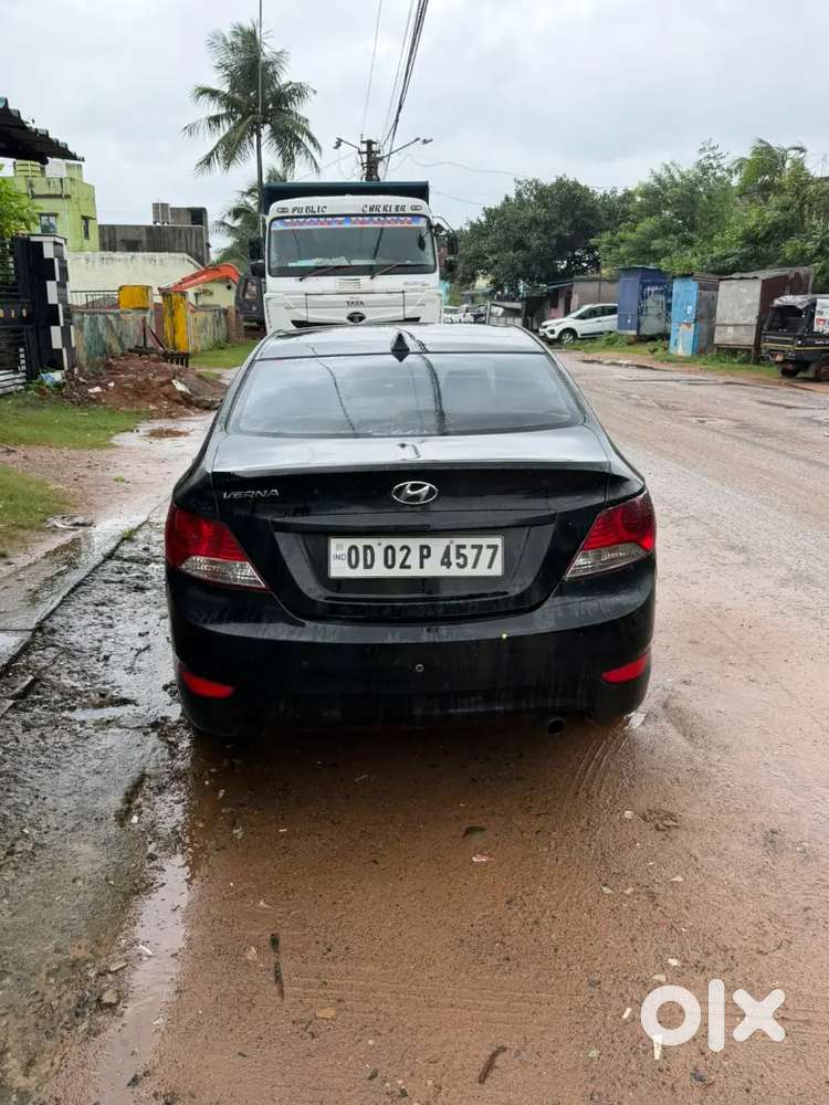 Hyundai Verna Crdi Manual 2015 Car