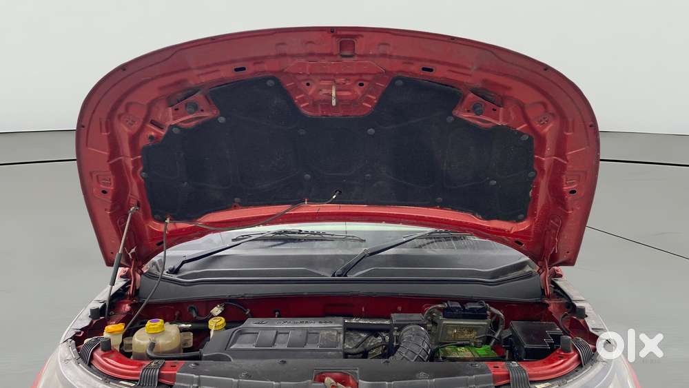 Mahindra Kuv 100 2016-2017 Mfalcon G80 K4, 2016, Petrol