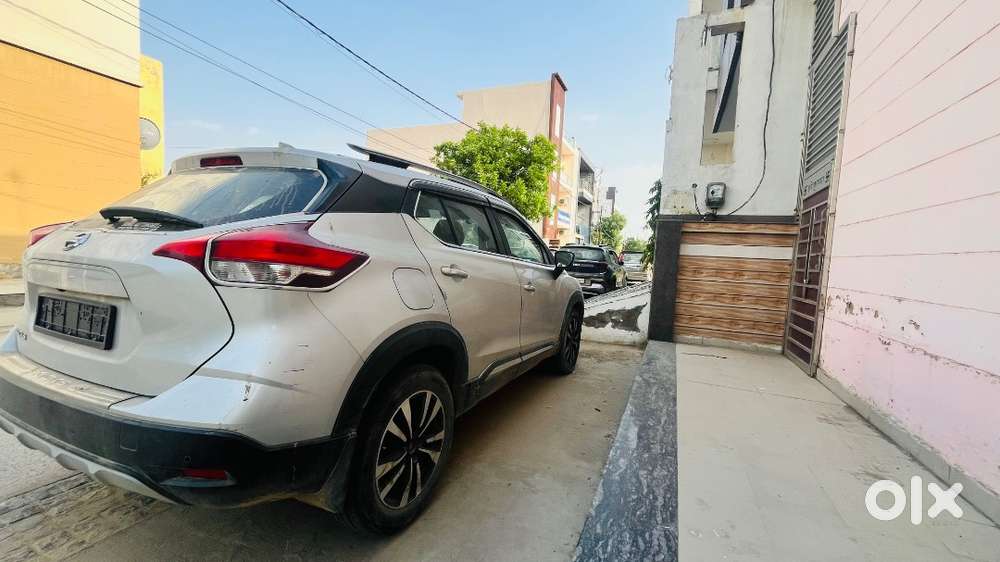 Nissan Kicks 2019 Petrol 70000 Km Driven