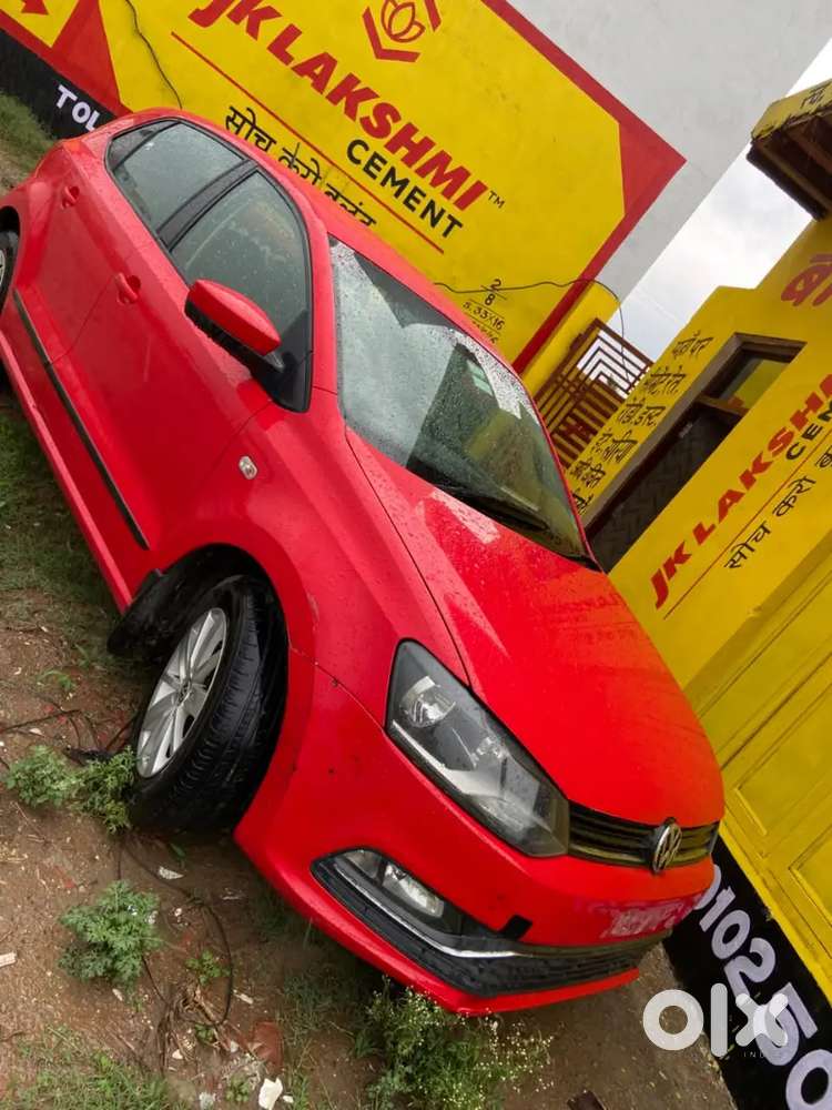 Volkswagen Polo Highline 2015 Car