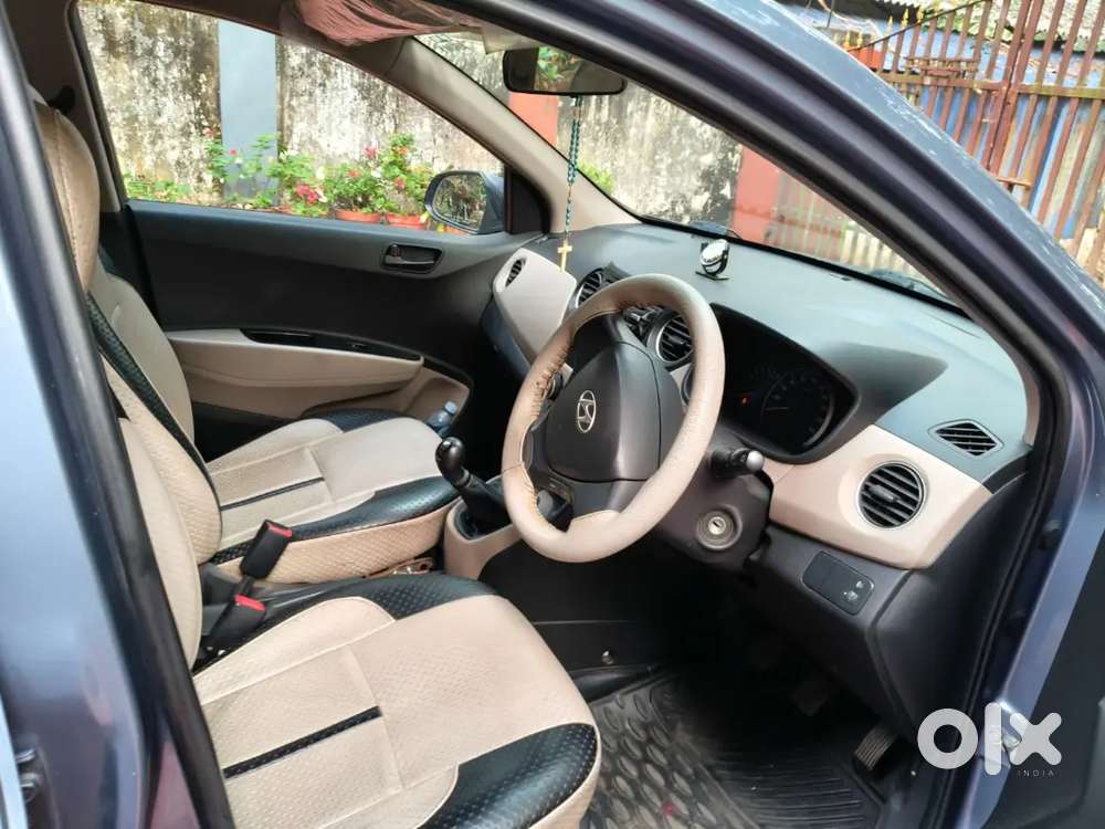 Hyundai Grand I10 2015 Petrol 42500 Km Driven