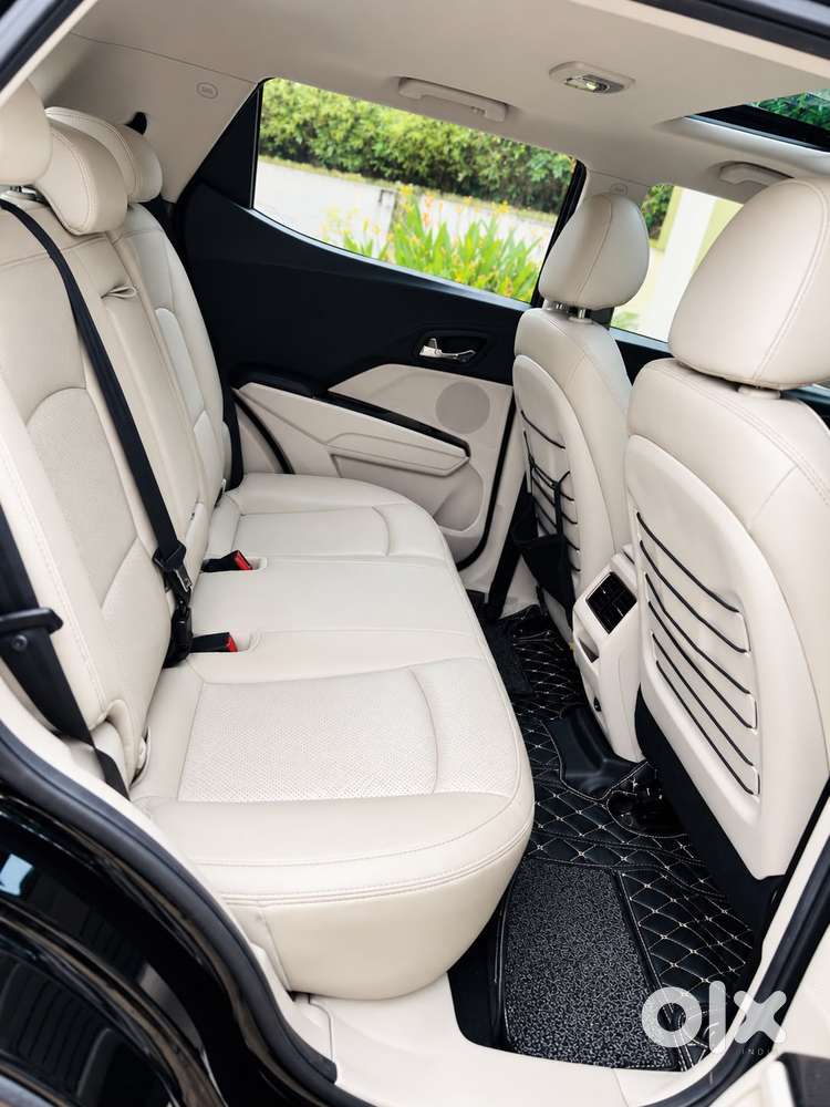 Mahindra Xuv400 Ev El Fast Charger, 2024, Electric