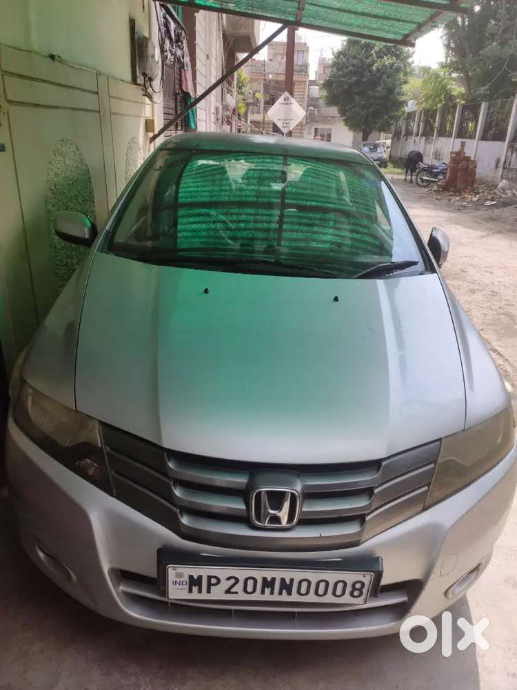 Honda City Petrol With Vip Number In Mint Condition