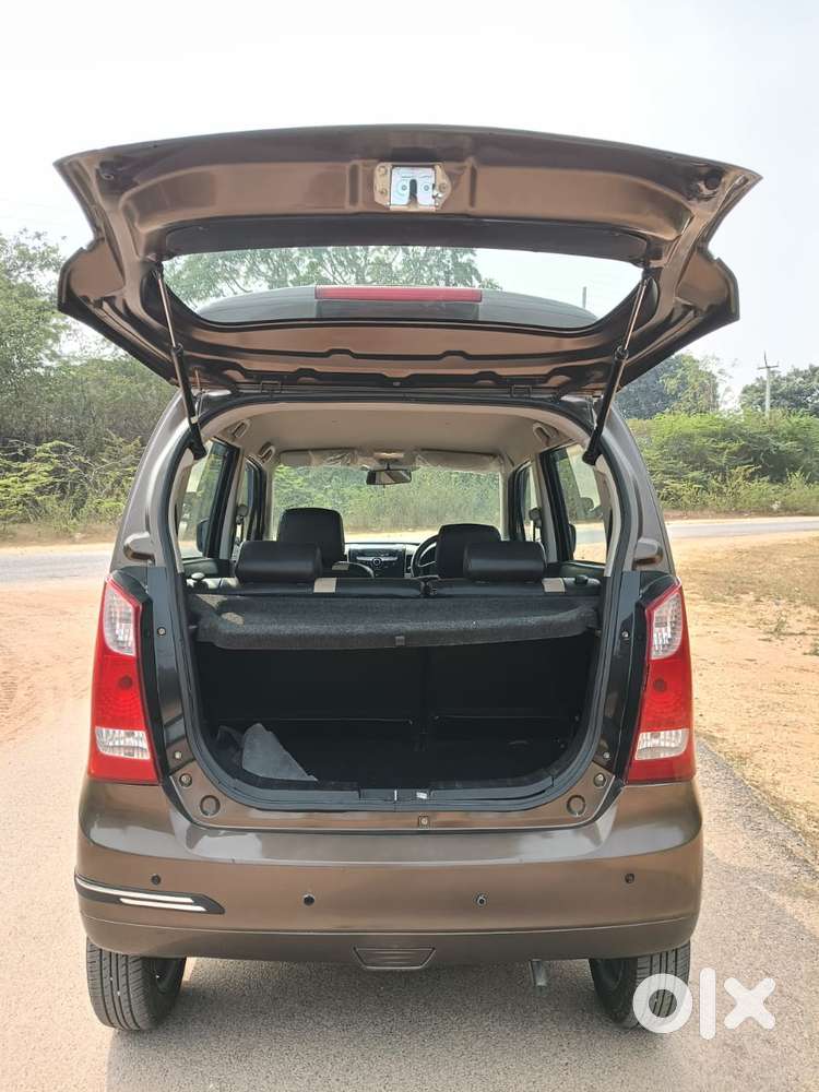 Maruti Suzuki Wagon R Vxi Optional, 2018, Petrol
