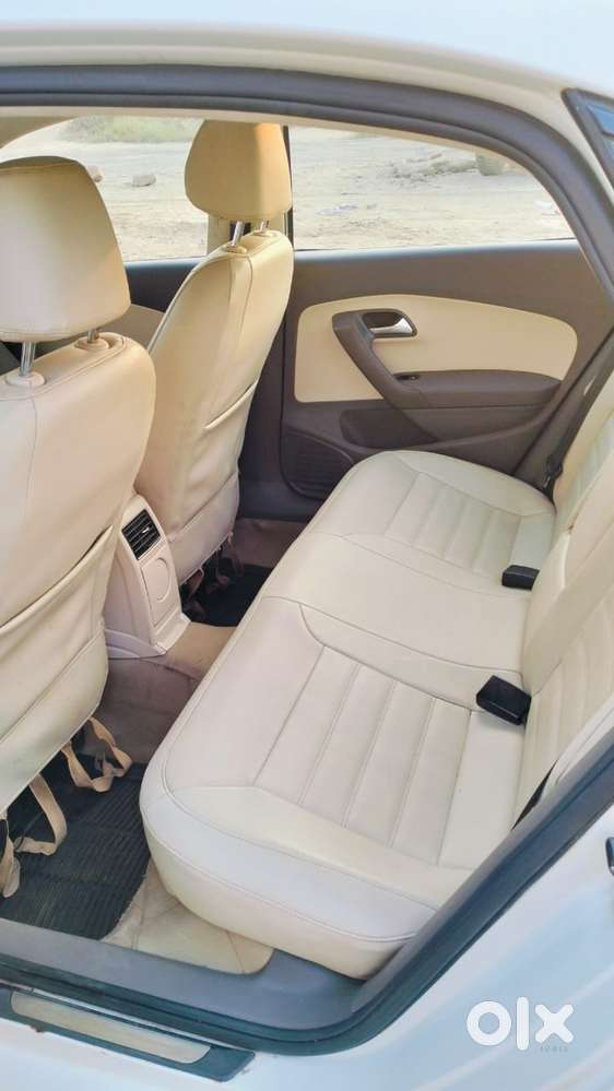 Volkswagen Vento, 2015, Petrol