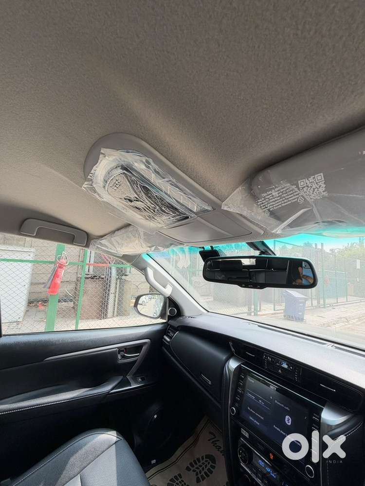 Toyota Fortuner Petrol Automatic 2026
