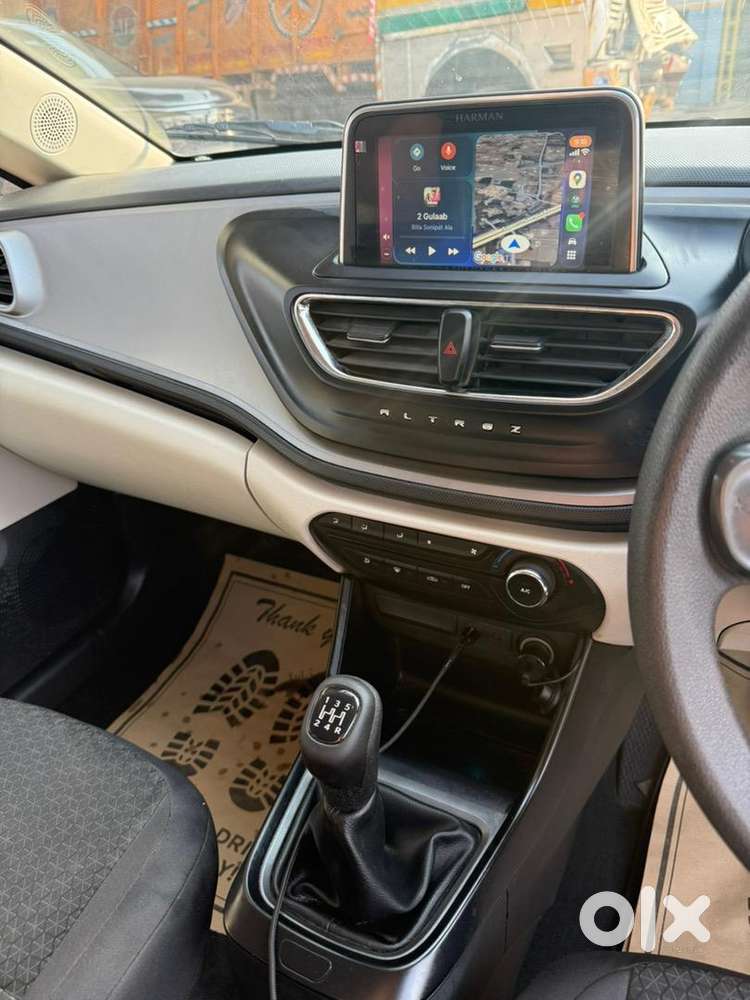 Tata Altroz 2023 Cng & Hybrids 29800 Km Driven