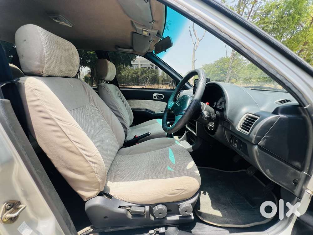 Maruti Suzuki Esteem Vxi, 2005, Petrol