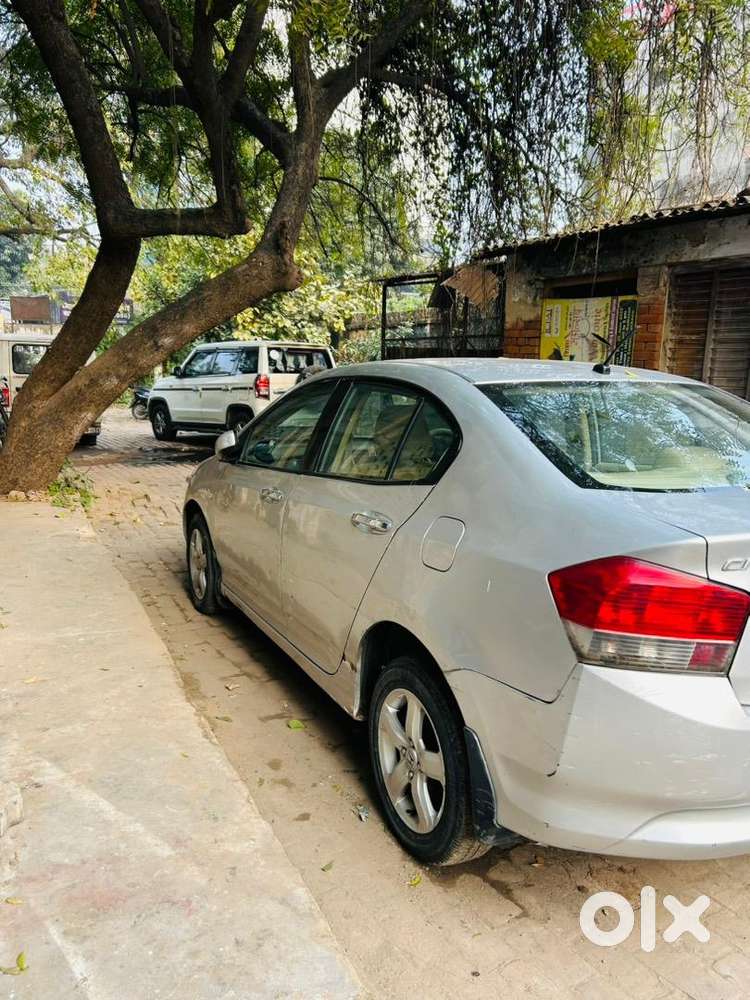 Honda City 2010 Petrol 70000 Km Driven With Vvip Number