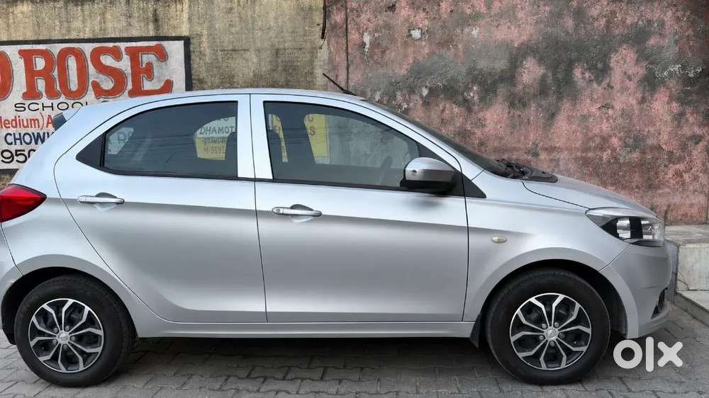 Tata Tiago Xt Petrol 2017