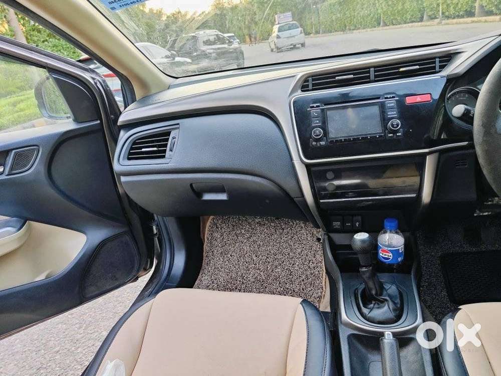 Honda City V Mt, 2015, Petrol