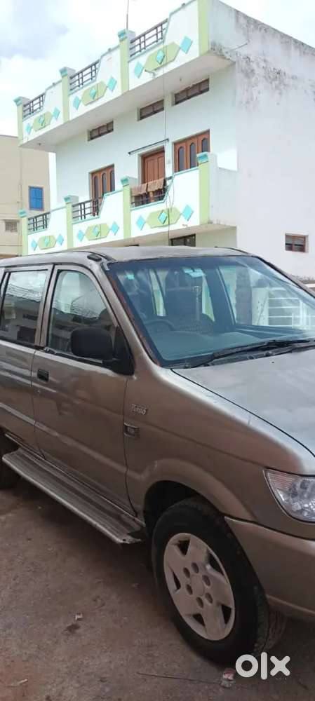 Chevrolet Tavera B1 10 2008