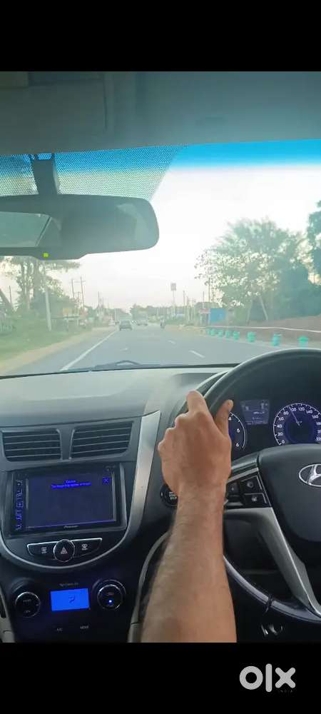Hyundai Verna Sx 2015