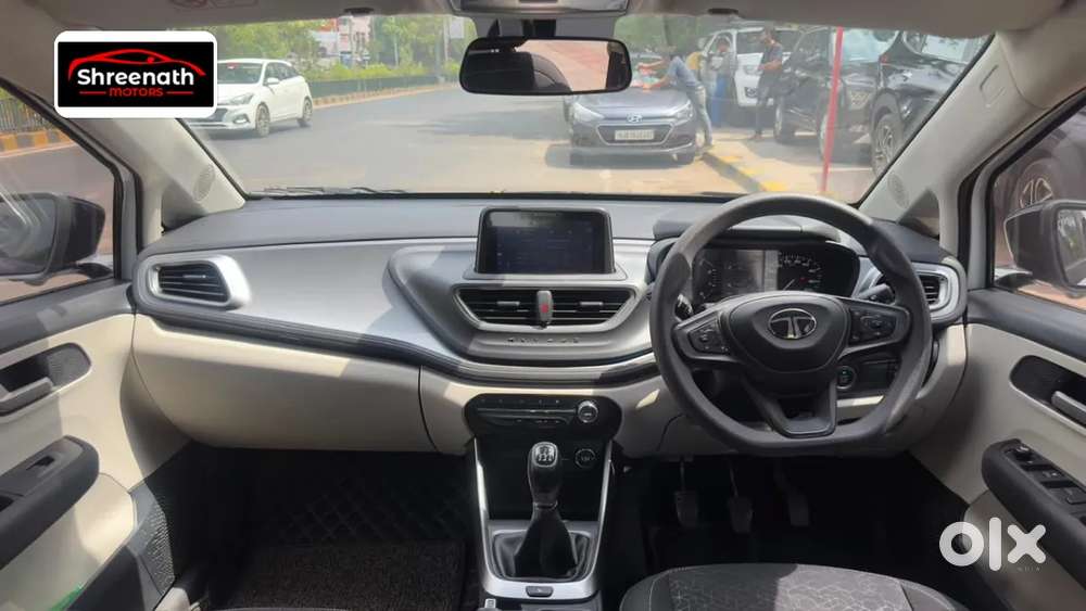 Tata Altroz Xza Plus (o) (s), 2024, Petrol