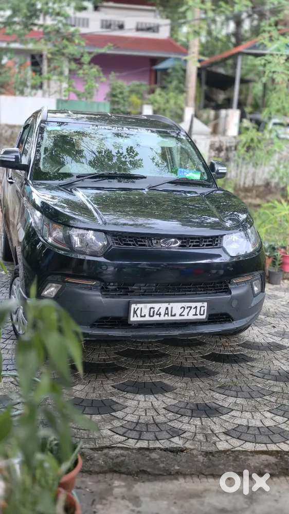 Mahindra Kuv100  2017 Petrol 68000 Km Driven