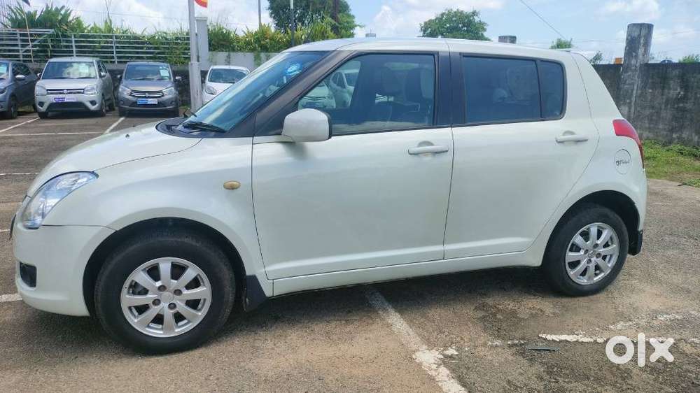 Maruti Suzuki Swift, 2010, Petrol