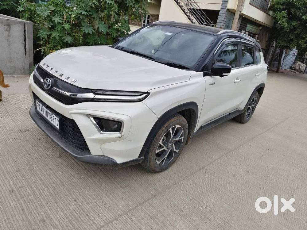 Toyota Urban Cruiser Hyryder V Hybrid Aero Edition, 2023, Petrol