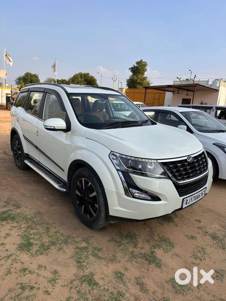 Mahindra Xuv500 2018 Diesel Well Maintained With Vip Number