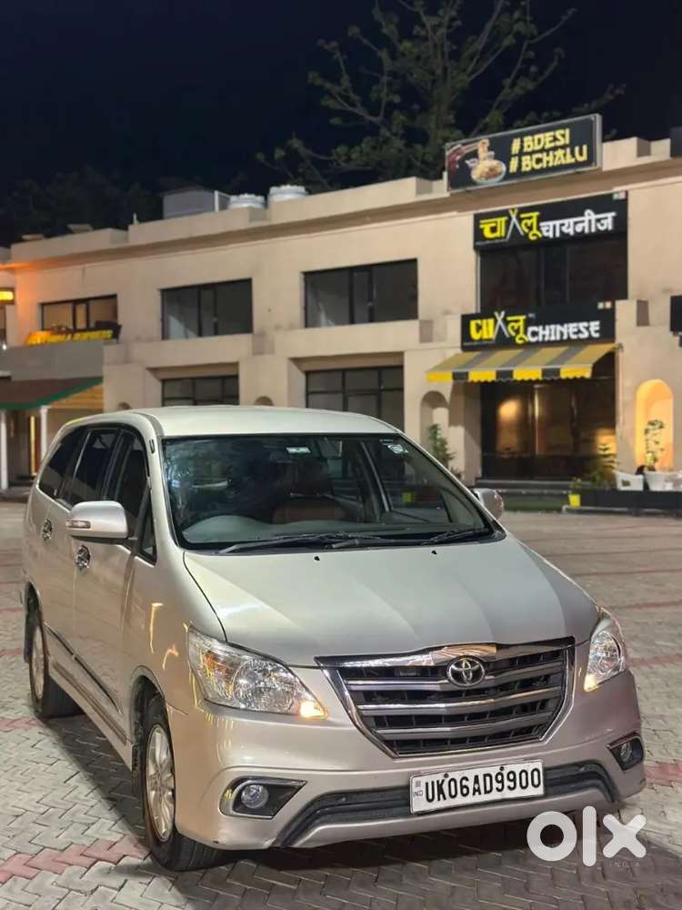 Toyota Innova 2014 Diesel Well Maintained