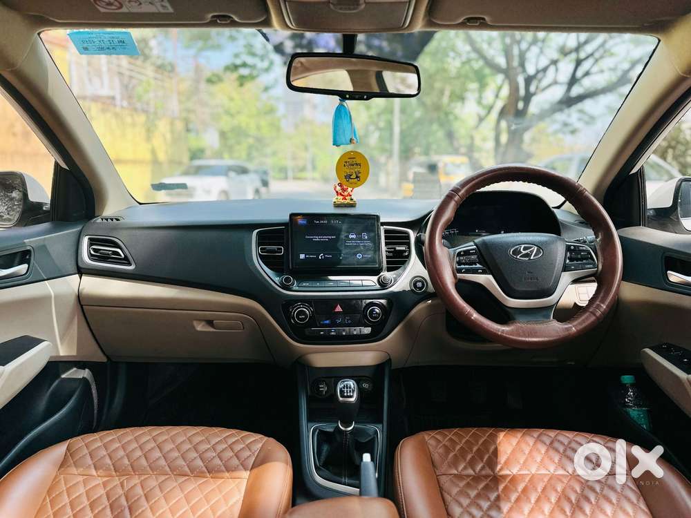 Hyundai Verna 1.5 Sx Petrol Mt, 2022, Petrol