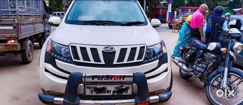 Mahindra Xuv500 Diesel Automatic 2015 Model