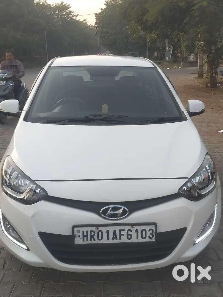 Petrol I 20 Sports
2013 Registered
 Full Insured Excellent Condition