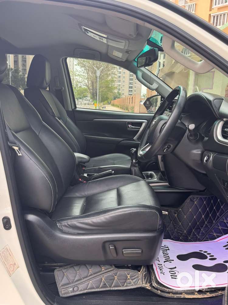 Toyota Innova 2.5 G (diesel) 8 Seater, 2016, Diesel