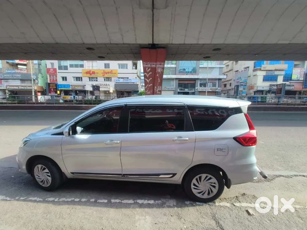 Maruti Suzuki Ertiga 2025 Petrol& Cng 24000 Km Driven