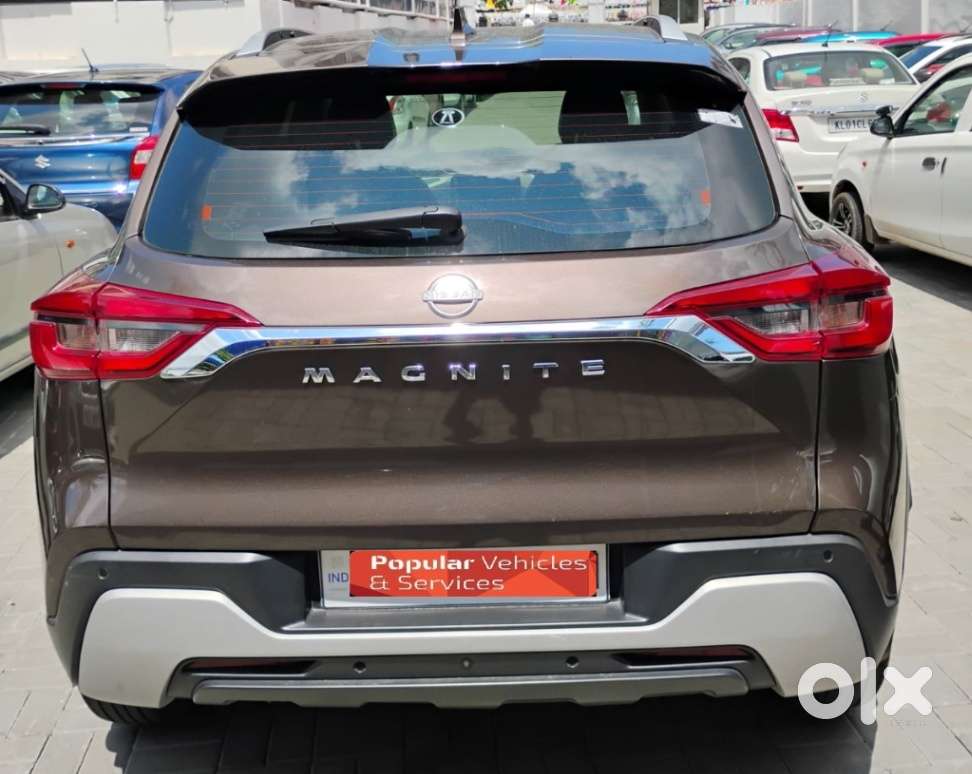 Nissan Magnite 1.0 Xv Red Edition, 2024, Petrol